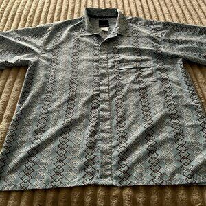 MEN'S SEAN JOHN LIGHT BLUE GEOMETRIC LINKS S/S BUTTON DOWN SHIRT-XL-EUC!